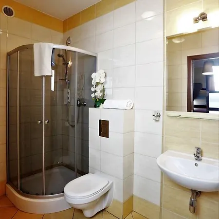 M4 Bed & Breakfast Zyrardow