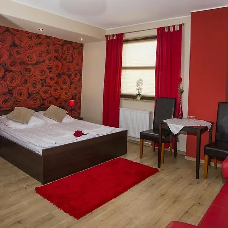 M4 Bed & Breakfast Zyrardow