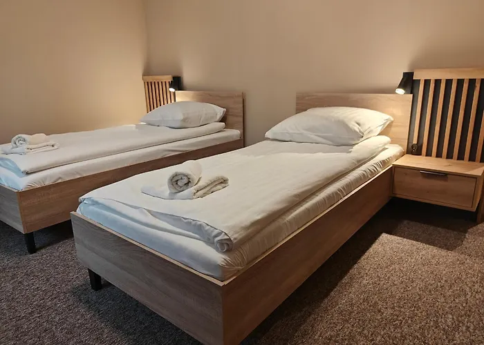 M4 Nocleg ze śniadaniem 3*