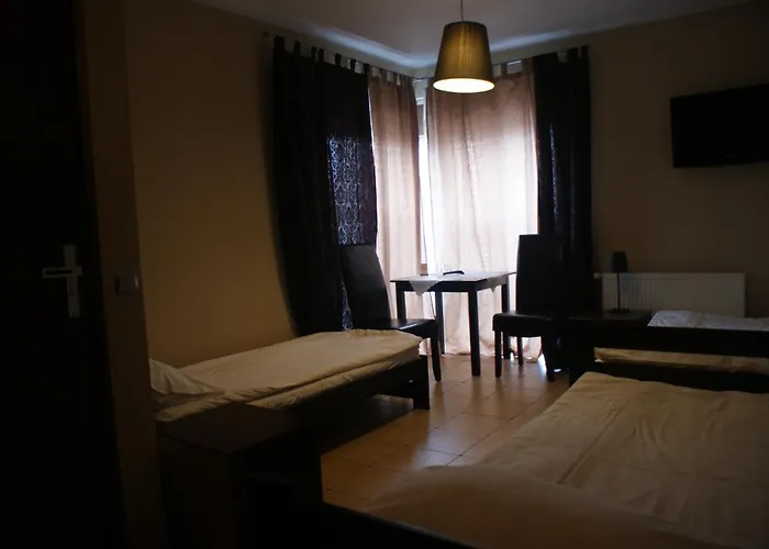 Nocleg ze śniadaniem M4 3*